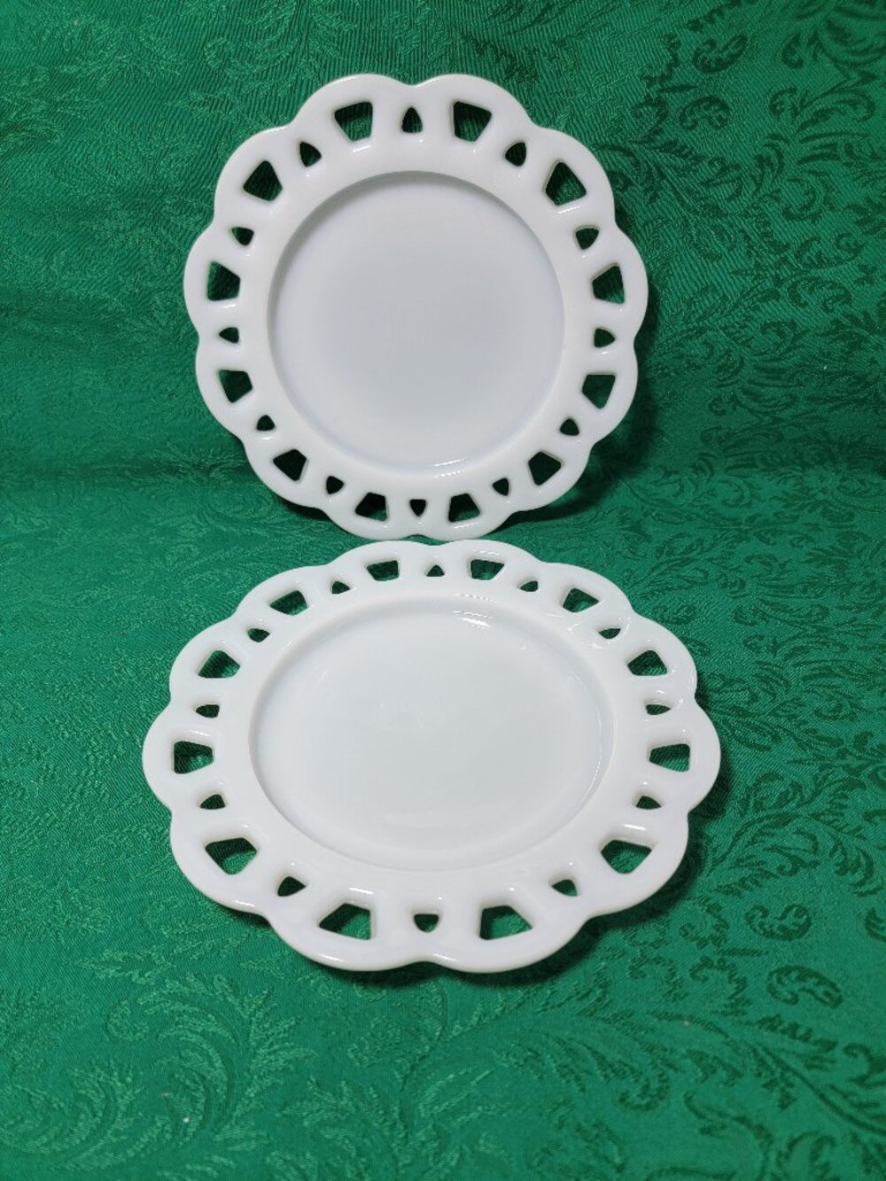 Vintage Hazel-Atlas Milk Glass Plates